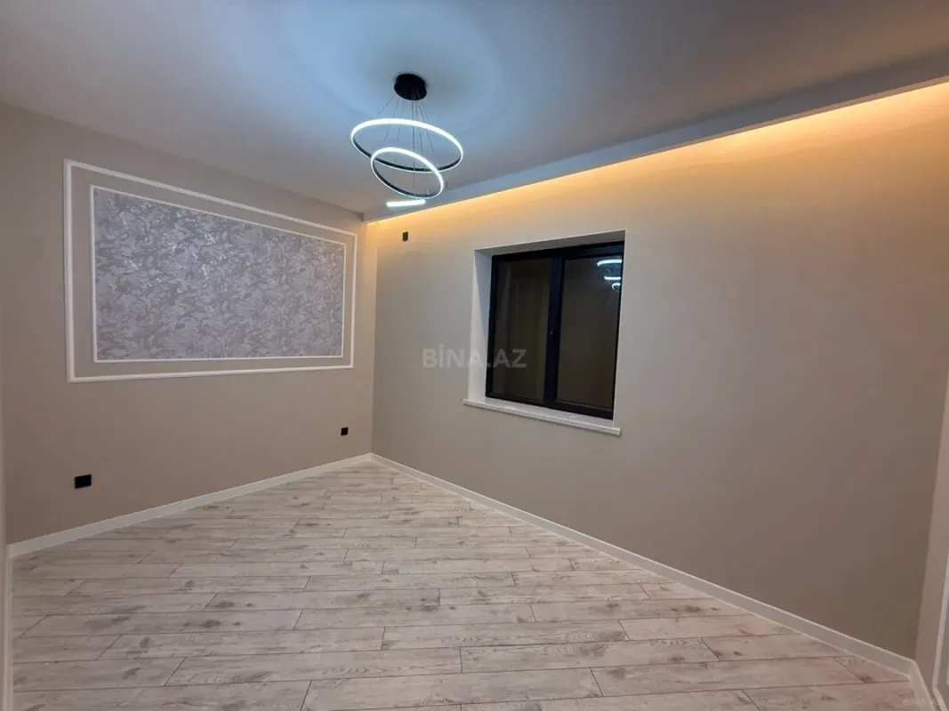 Satılır 4 otaqlı həyət evi 137 m²