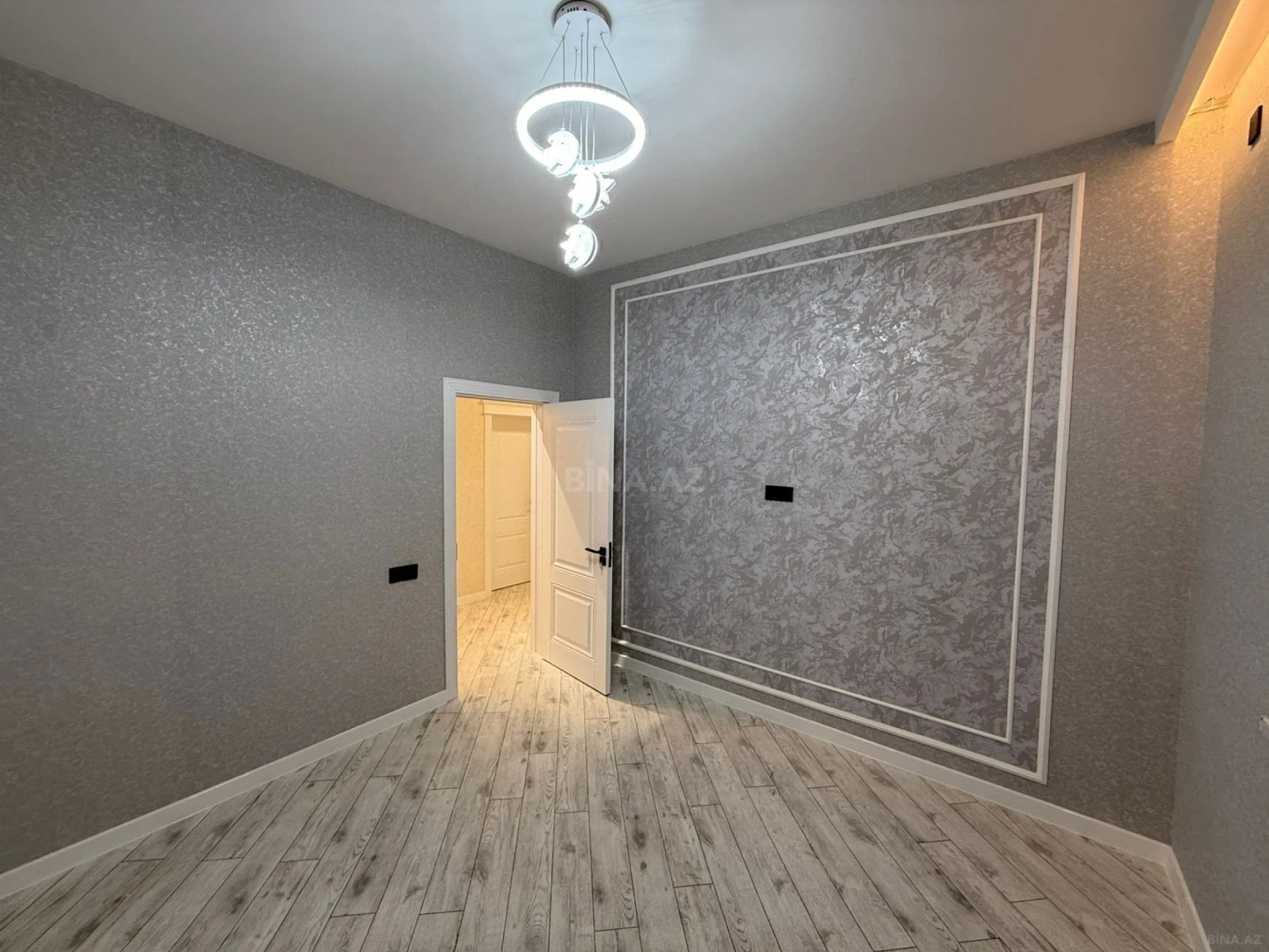 Satılır 4 otaqlı həyət evi 137 m²