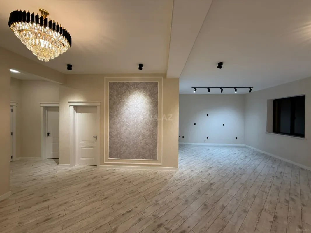 Satılır 4 otaqlı həyət evi 137 m²