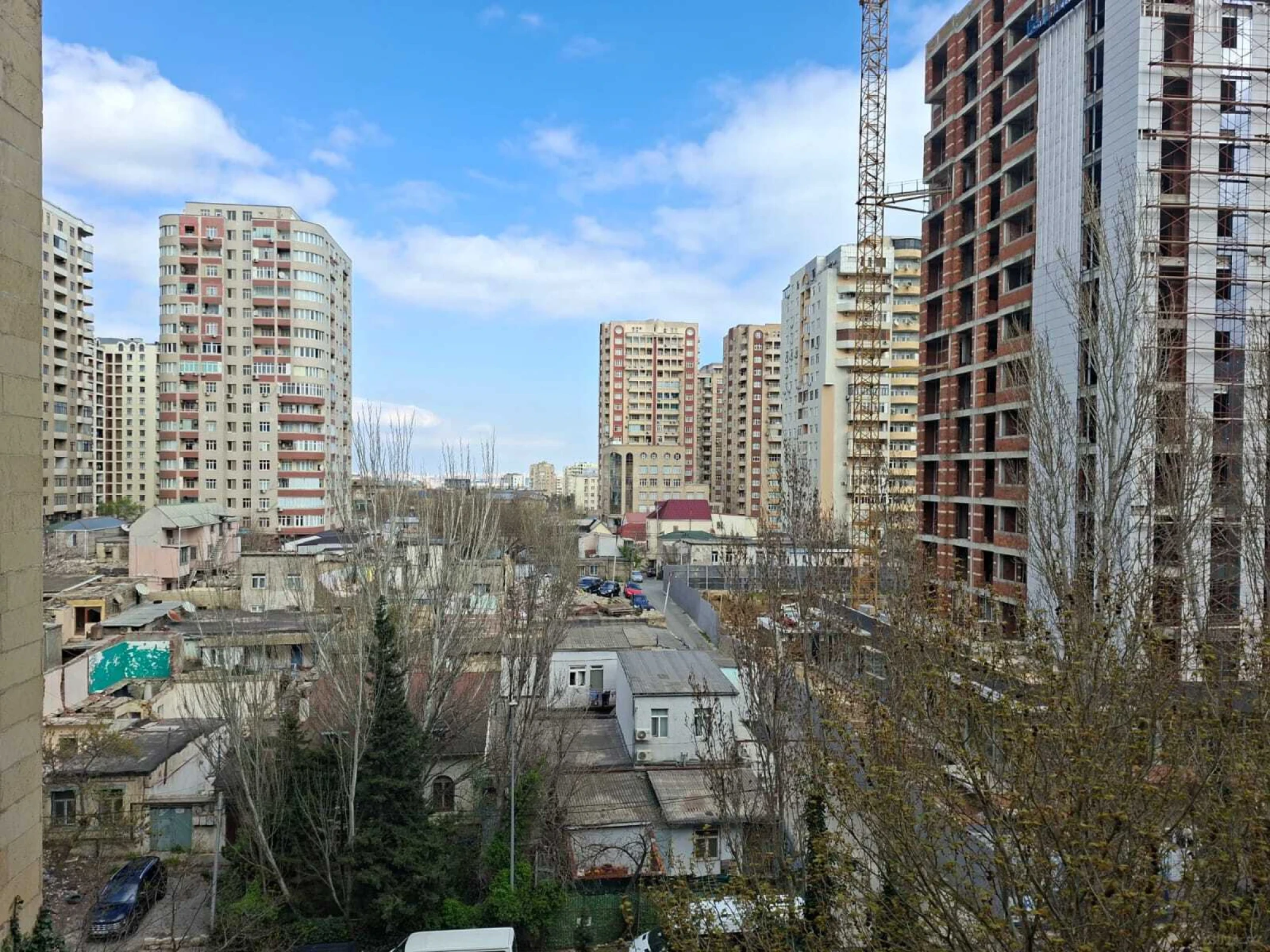 Satılır 3 otaqlı mənzil 85 m²