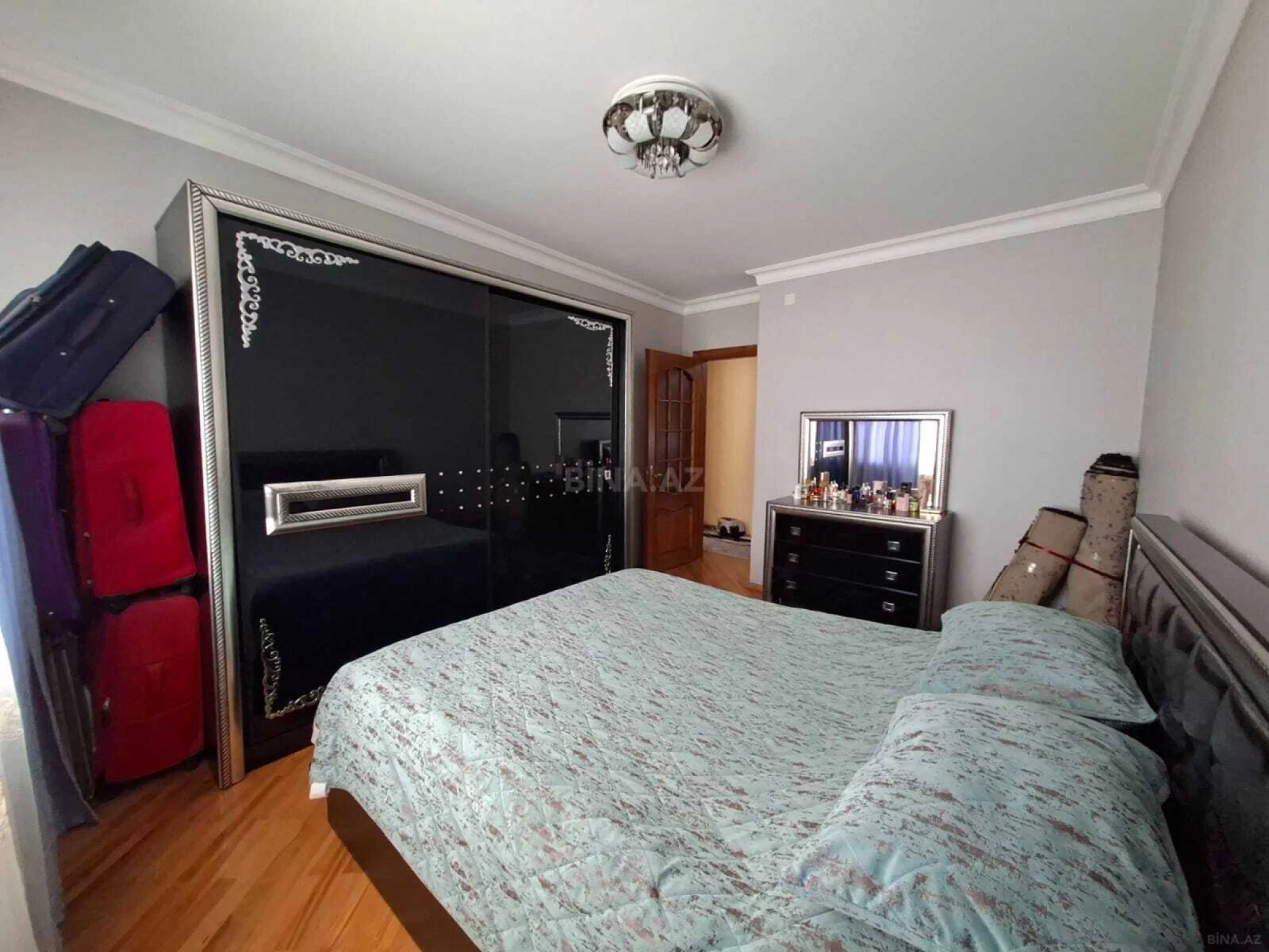 Satılır 3 otaqlı mənzil 85 m²