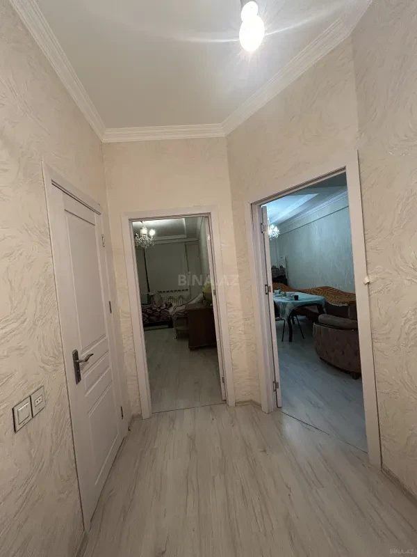 Kirayə verilir 2 otaqlı mənzil 80 m²