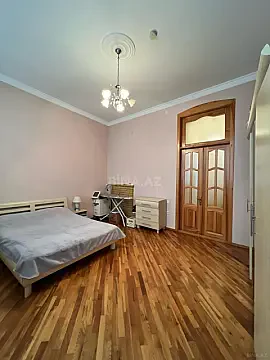 Kirayə verilir 3 otaqlı mənzil 110 m²