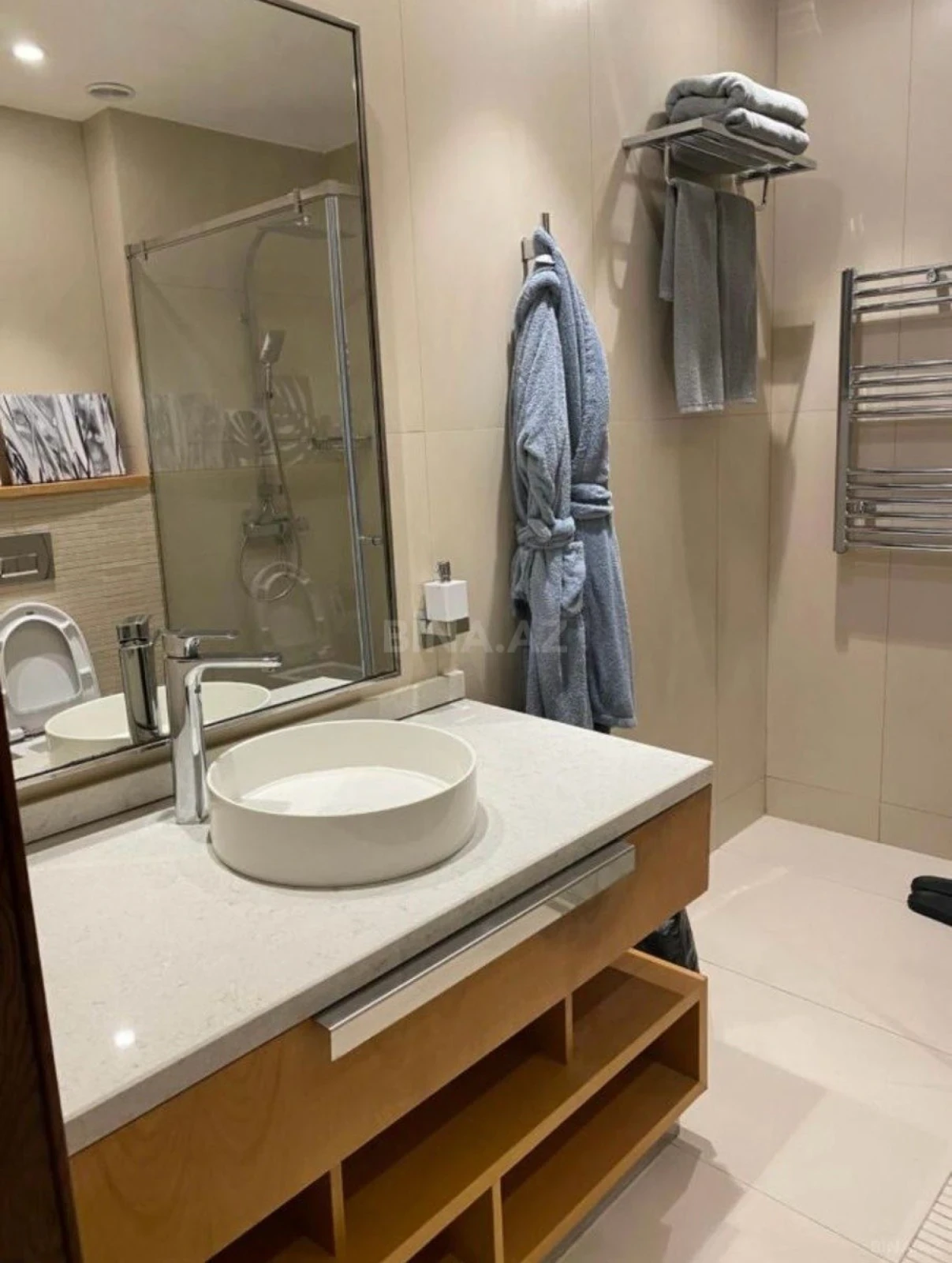 Satılır 1 otaqlı mənzil 55 m²