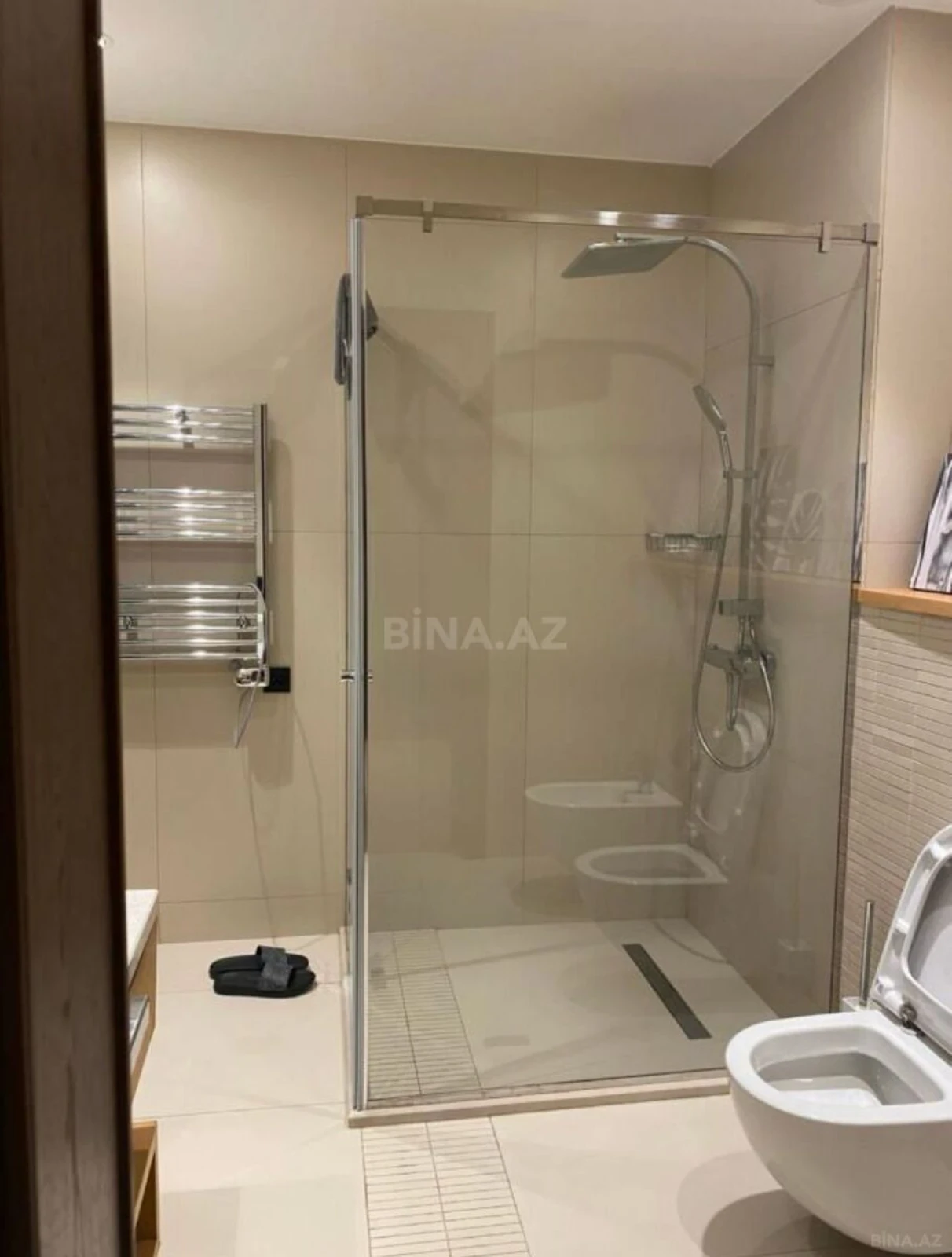 Satılır 1 otaqlı mənzil 55 m²