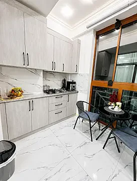 Satılır 2 otaqlı mənzil 62 m²