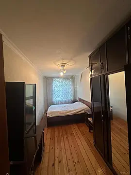 Kirayə verilir 2 otaqlı mənzil 50 m²