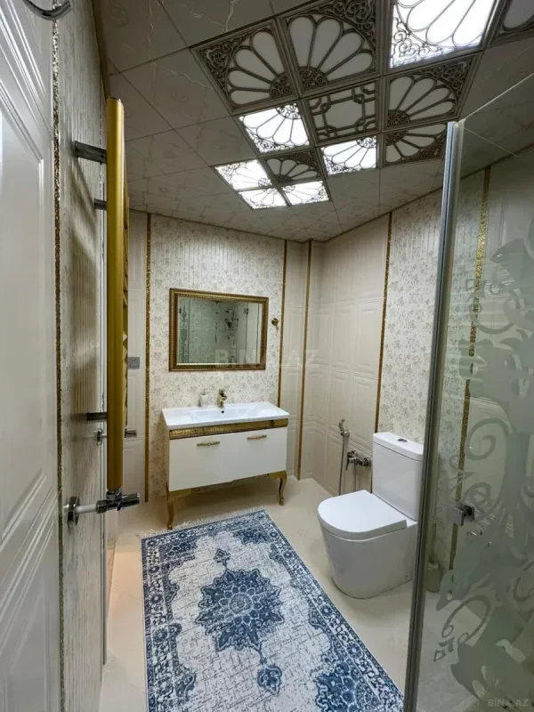 Satılır 4 otaqlı mənzil 187 m²