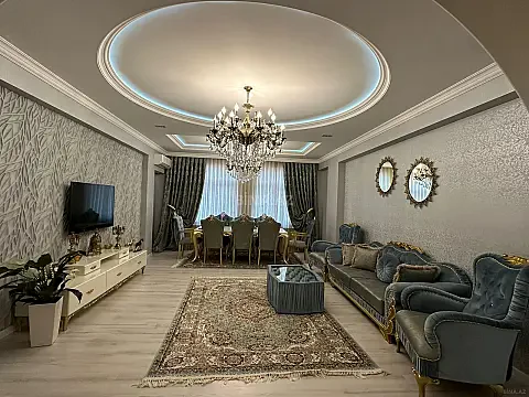 Satılır 4 otaqlı mənzil 187 m² — Bakı, Memar Əcəmi yanı 4 otaq 187.00 m²
