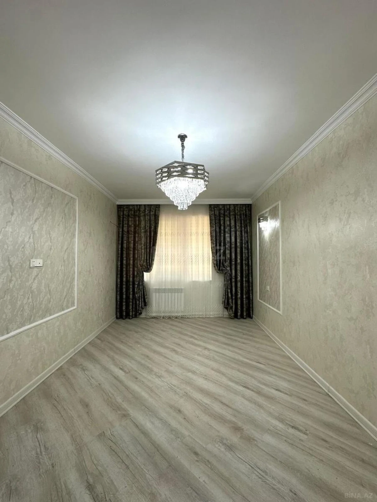 Satılır 2 otaqlı mənzil 58 m²
