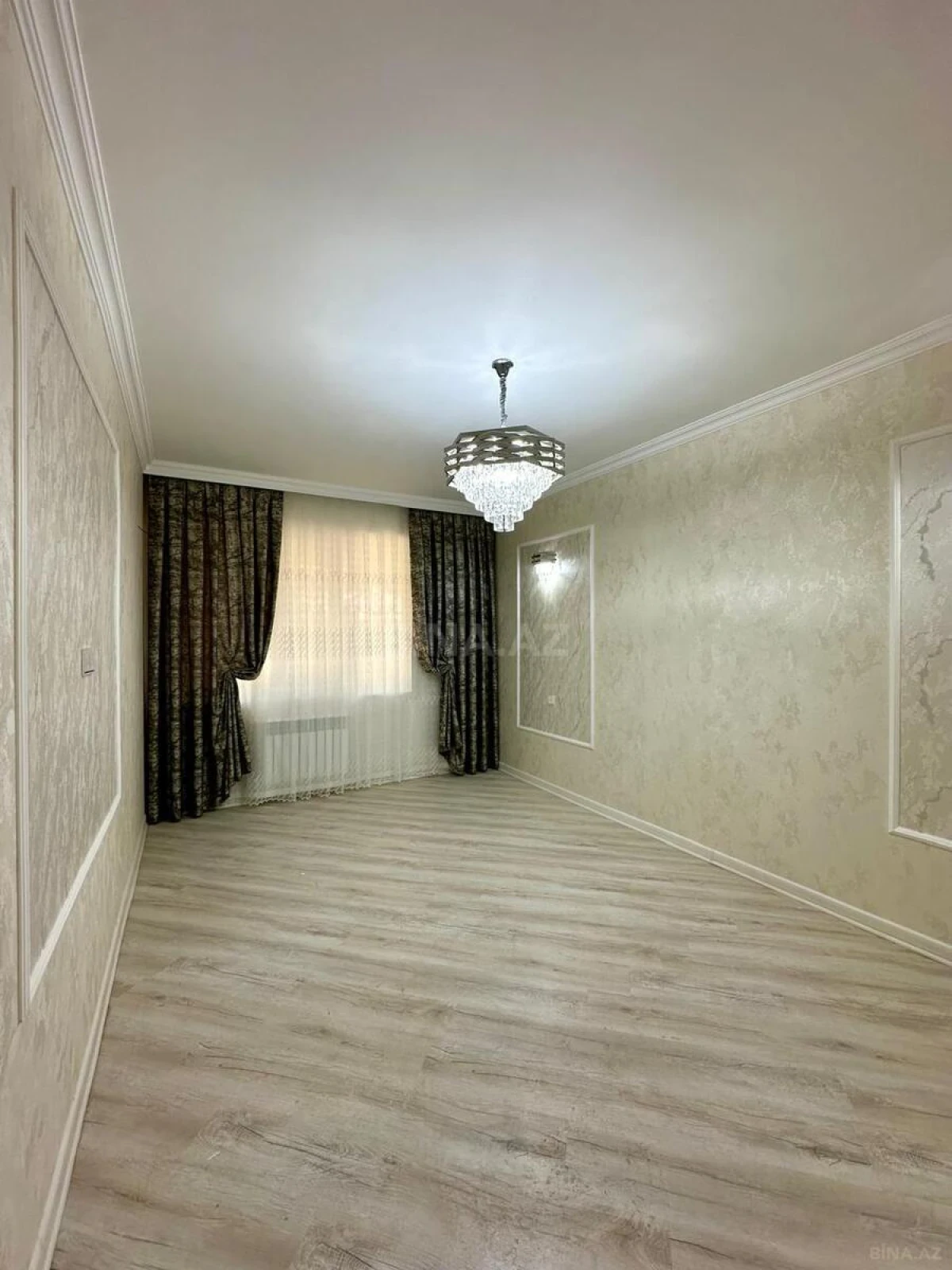 Satılır 2 otaqlı mənzil 58 m²