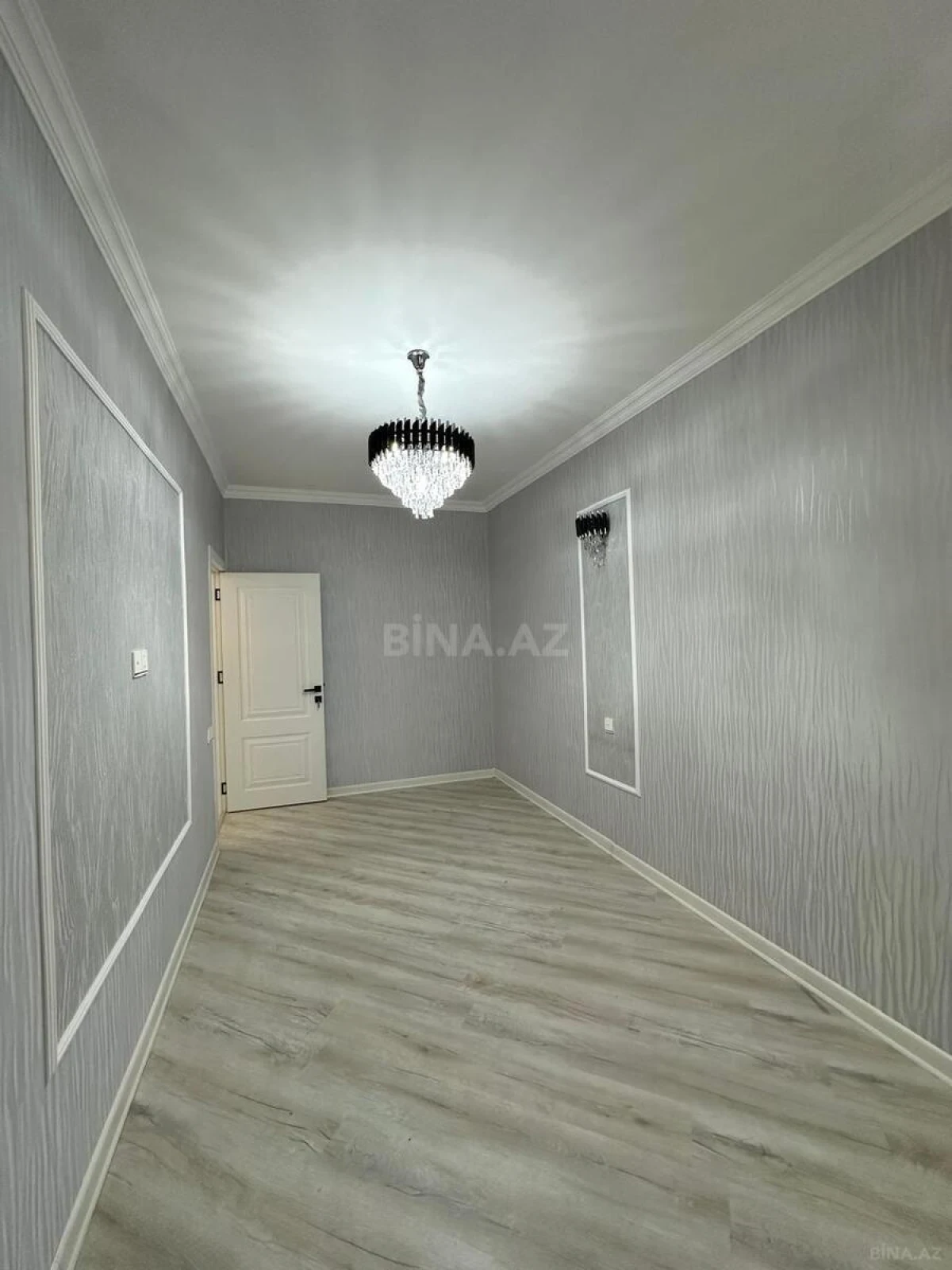 Satılır 2 otaqlı mənzil 58 m²