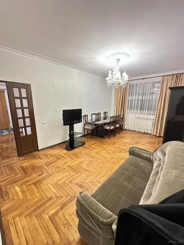 Kirayə verilir 3 otaqlı mənzil 80 m²