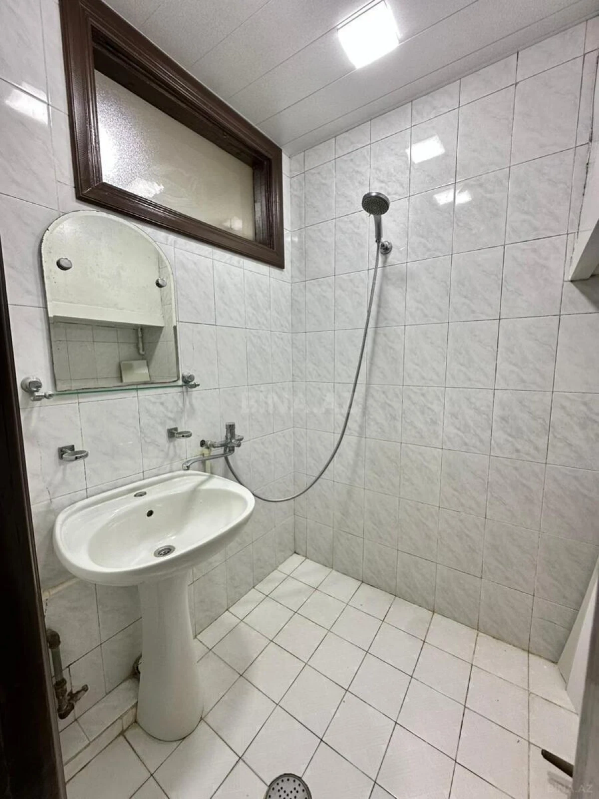 Kirayə verilir 3 otaqlı mənzil 80 m²