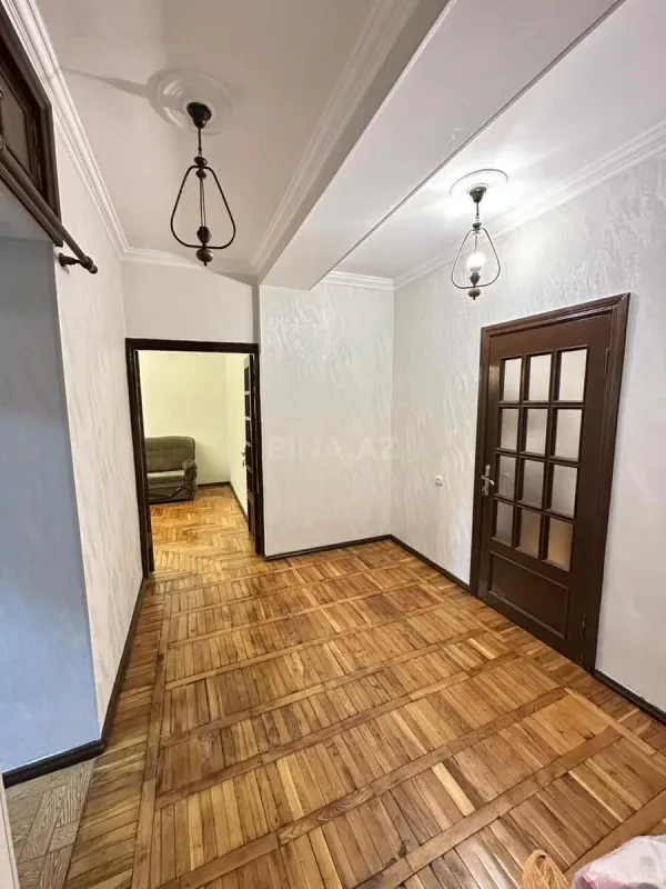 Kirayə verilir 3 otaqlı mənzil 80 m²