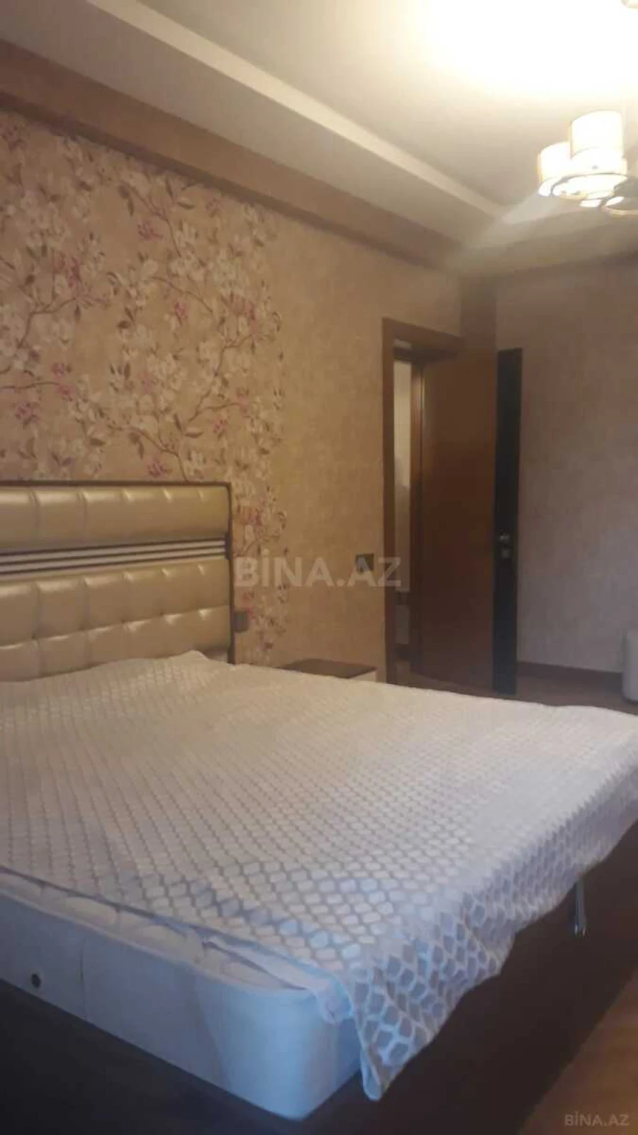 Kirayə verilir 3 otaqlı mənzil 100 m²