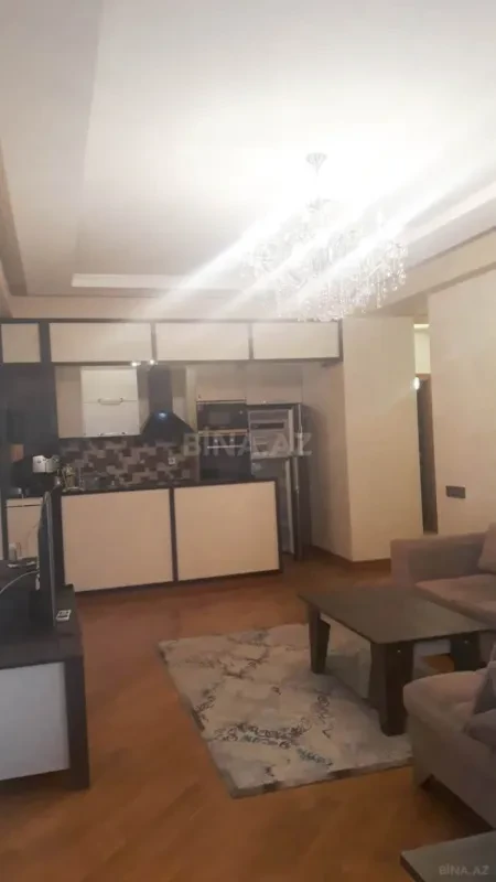 Kirayə verilir 3 otaqlı mənzil 100 m²