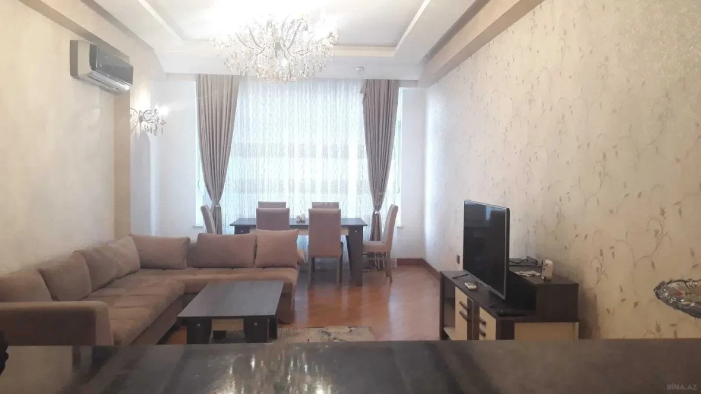 Kirayə verilir 3 otaqlı mənzil 100 m²