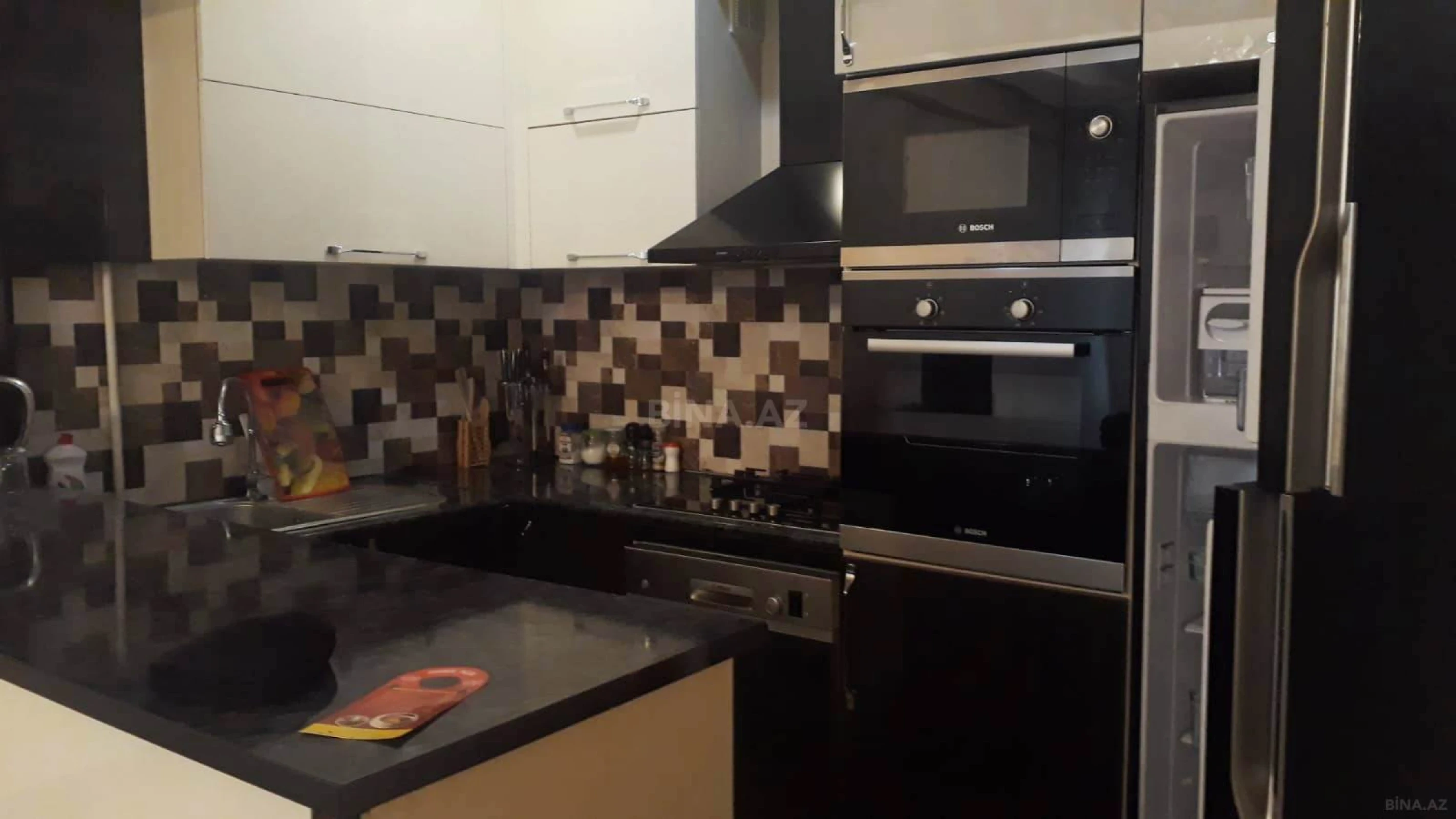 Kirayə verilir 3 otaqlı mənzil 100 m²