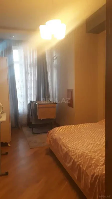Kirayə verilir 3 otaqlı mənzil 100 m²