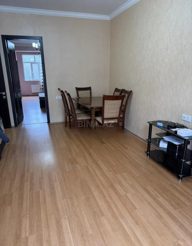Satılır 2 otaqlı mənzil 66 m²