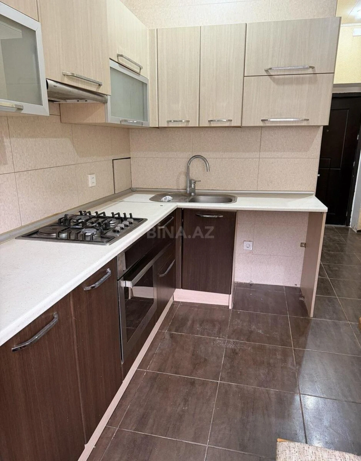 Satılır 2 otaqlı mənzil 66 m²