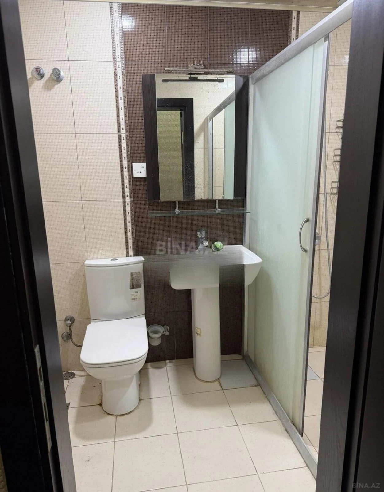 Satılır 2 otaqlı mənzil 66 m²