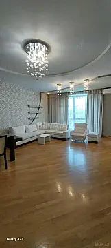 Kirayə verilir 3 otaqlı mənzil 180 m²