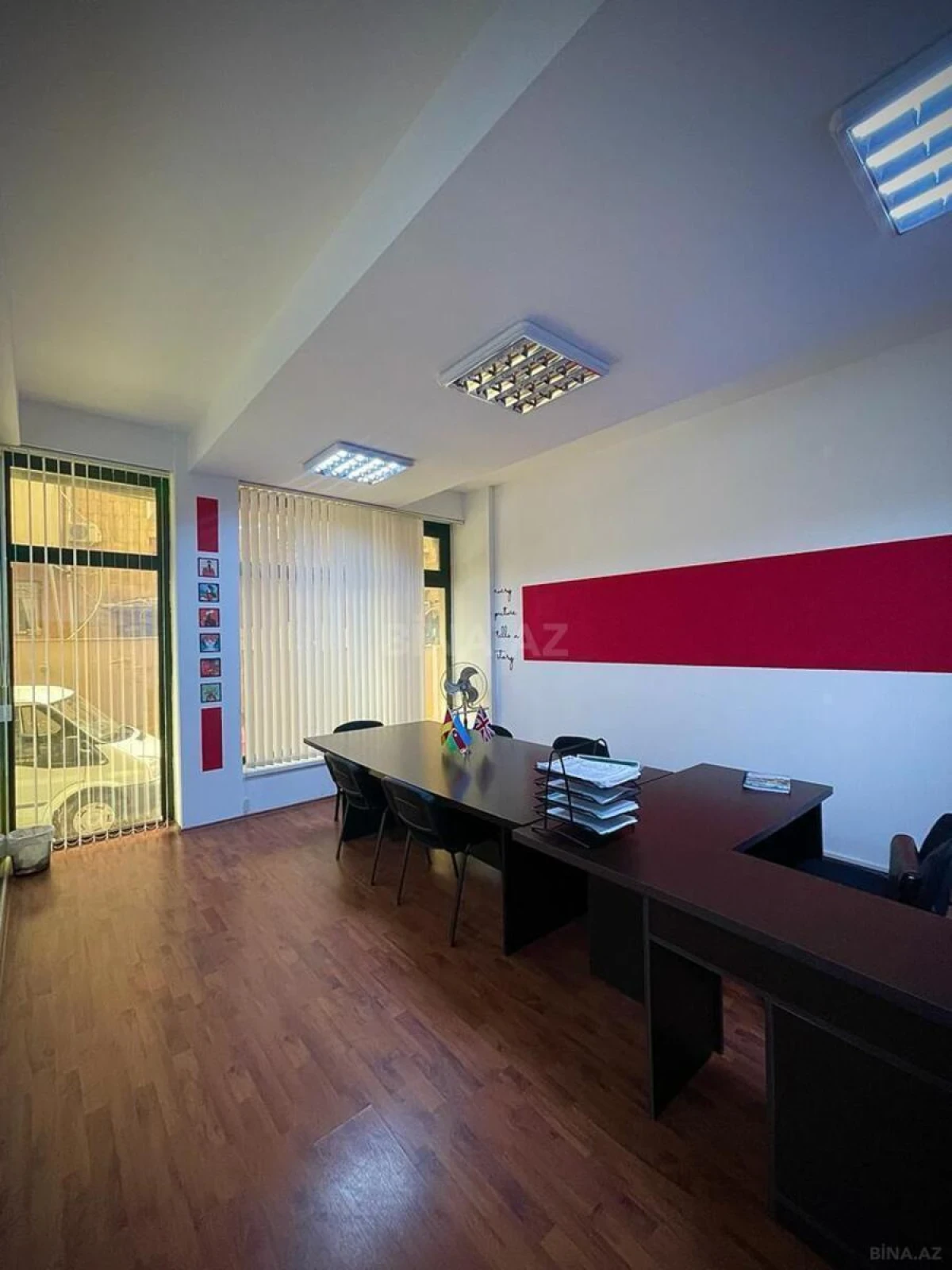 Satılır obyekt 200 m²