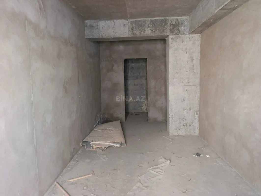 Satılır 3 otaqlı mənzil 162 m²