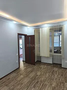 Kirayə verilir 3 otaqlı ofis 60 m²