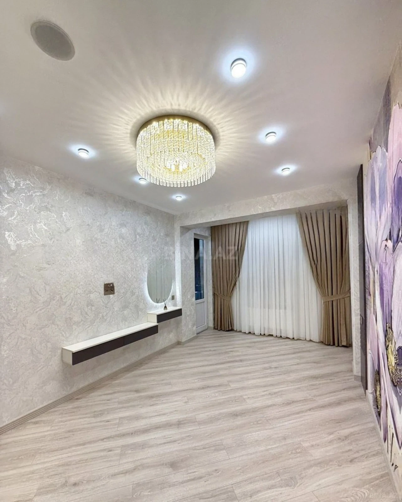 Satılır 3 otaqlı mənzil 110 m²