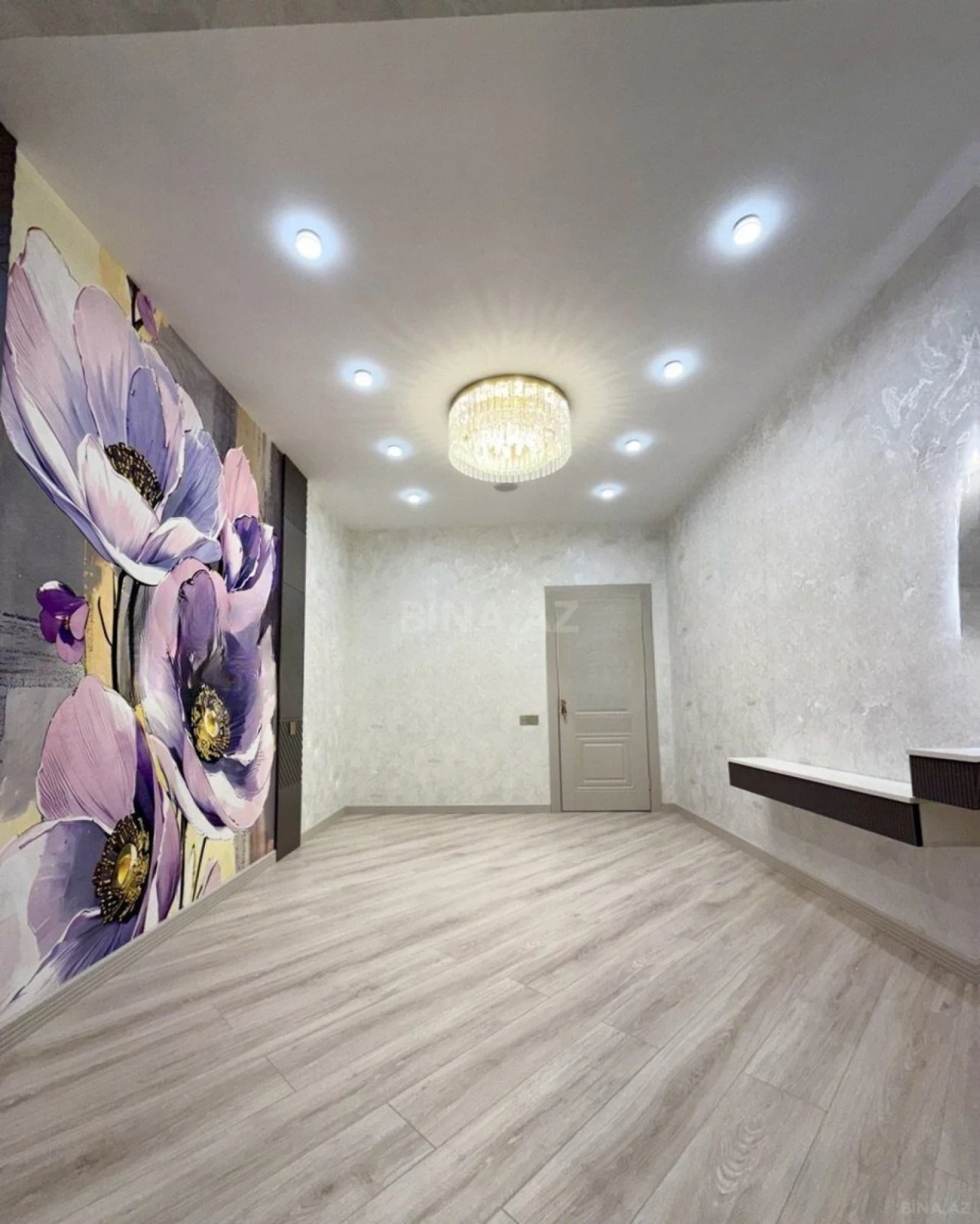 Satılır 3 otaqlı mənzil 110 m²