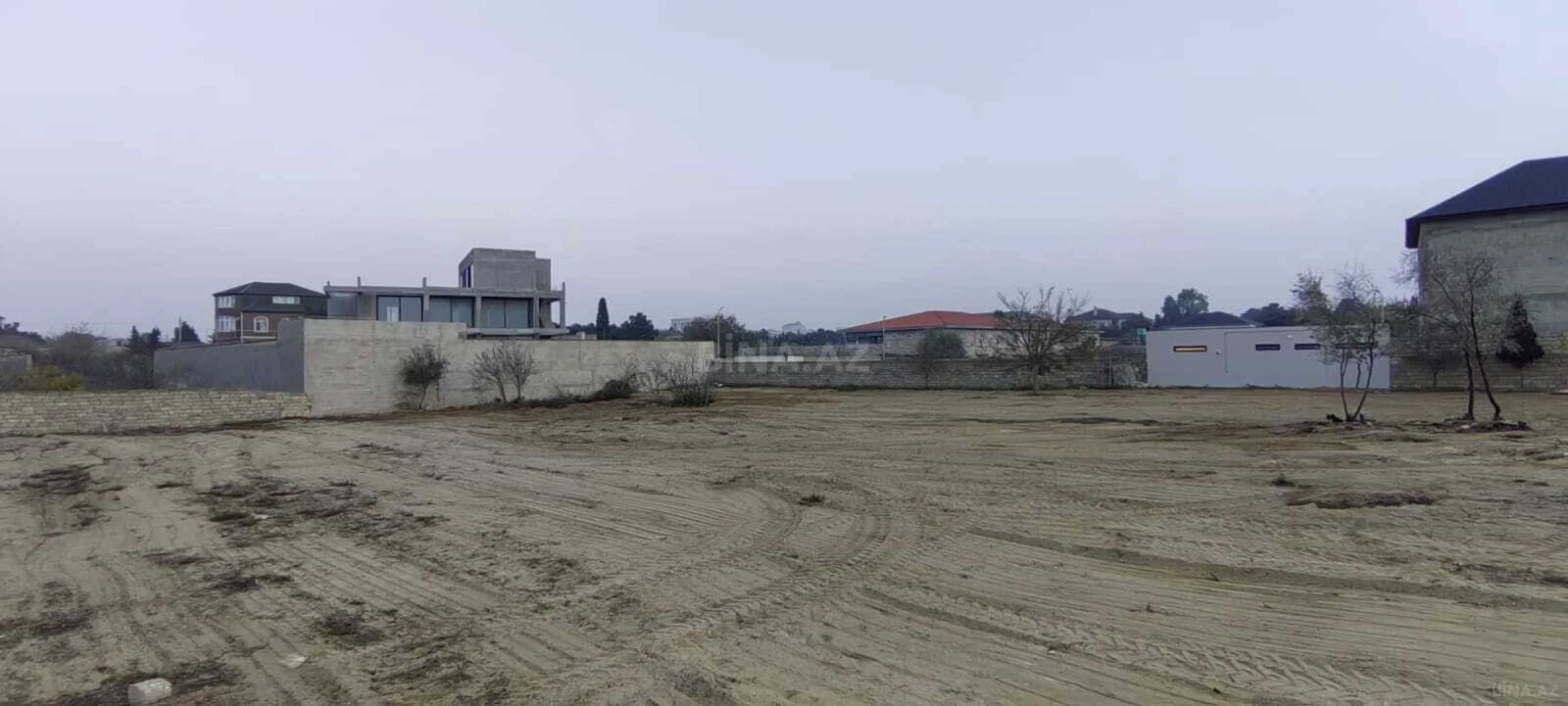 Satılır torpaq sahəsi 12 m²