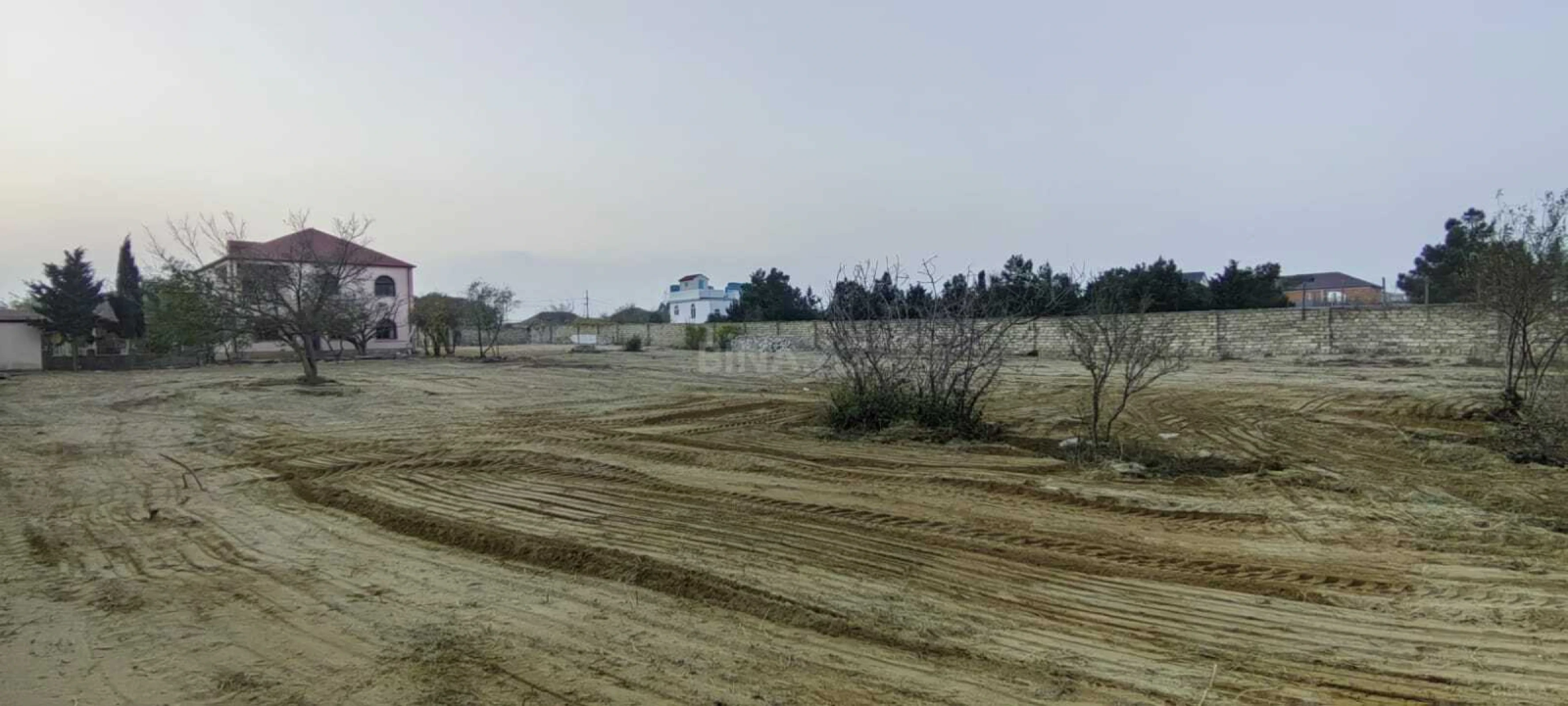 Satılır torpaq sahəsi 12 m²