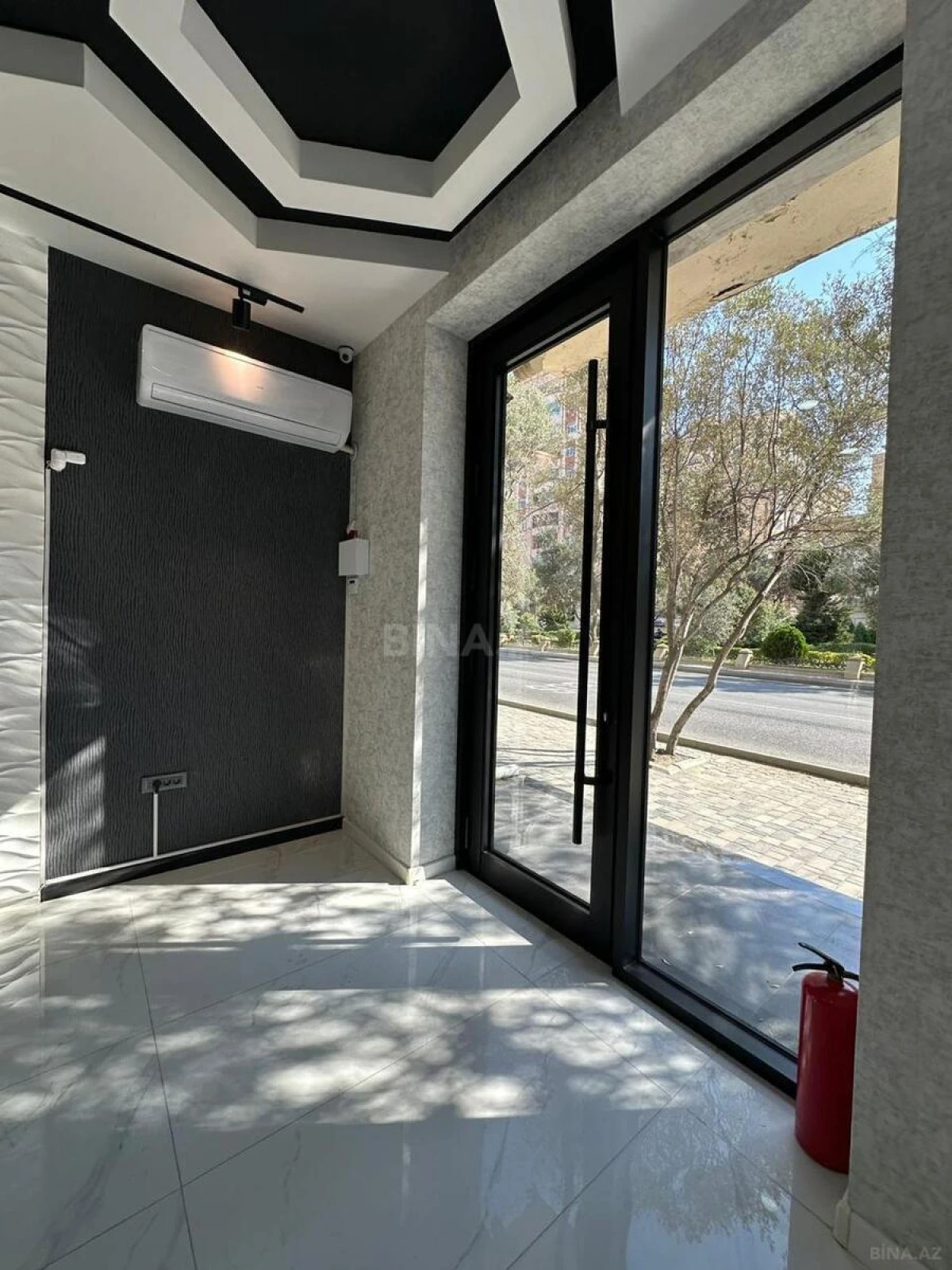 Kirayə verilir obyekt 100 m²