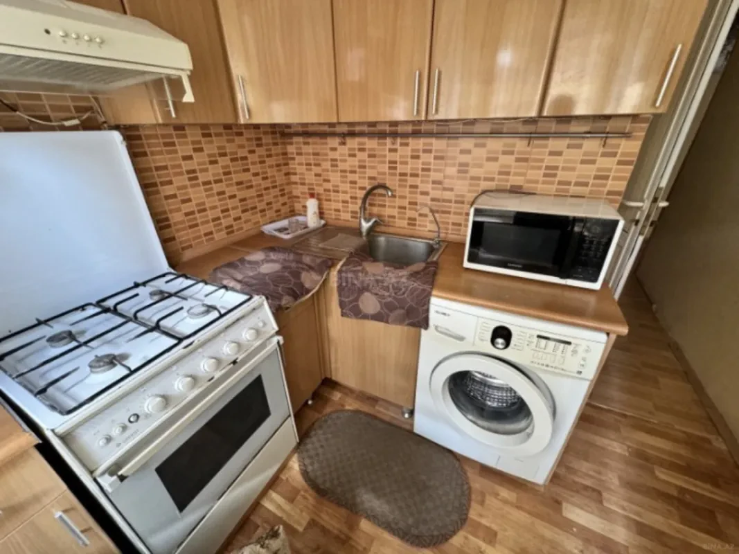Satılır 3 otaqlı mənzil 70 m²