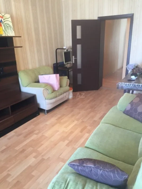 Satılır 3 otaqlı mənzil 70 m²