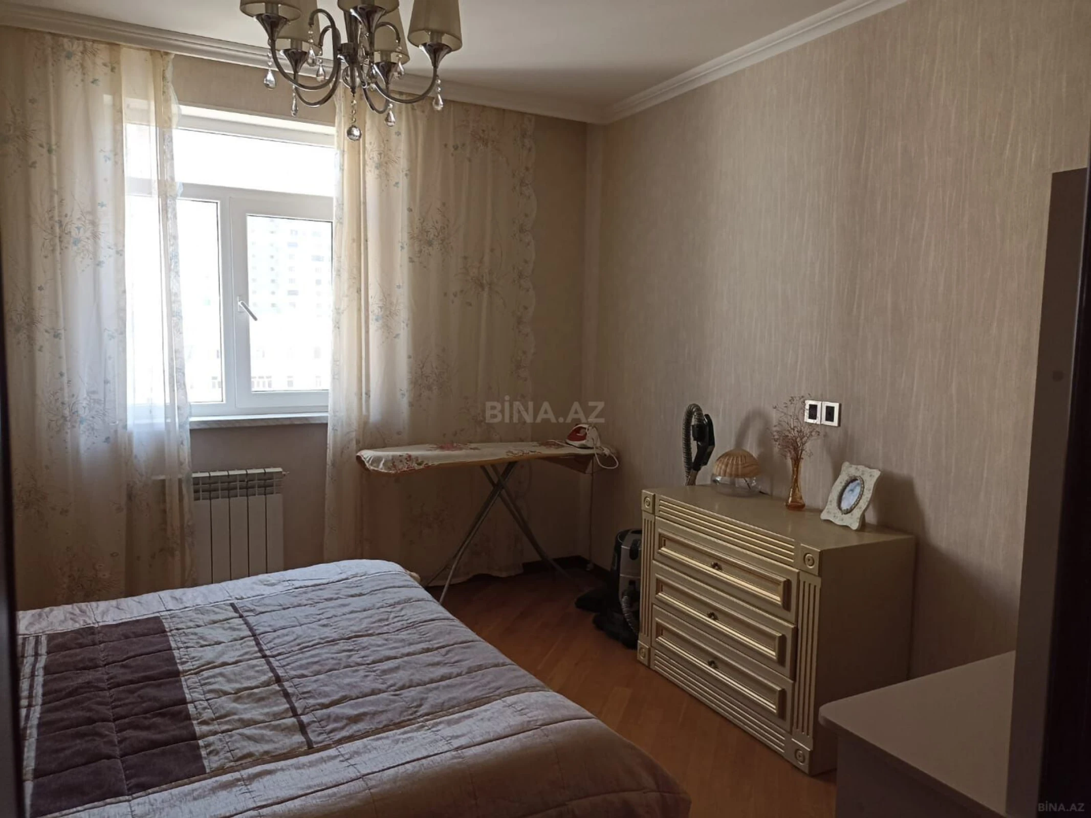 Kirayə verilir 2 otaqlı mənzil 60 m²