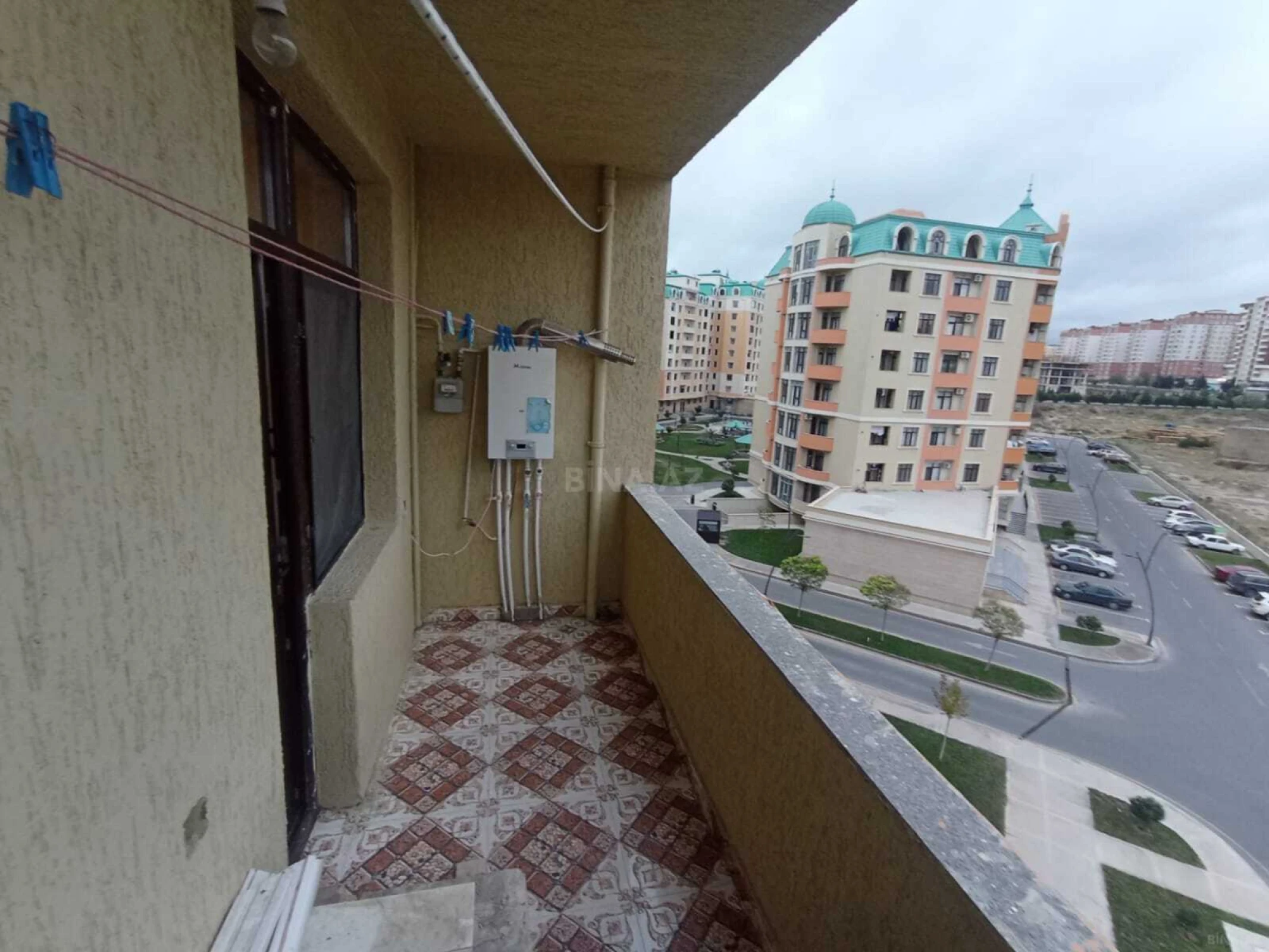 Kirayə verilir 2 otaqlı mənzil 91 m²