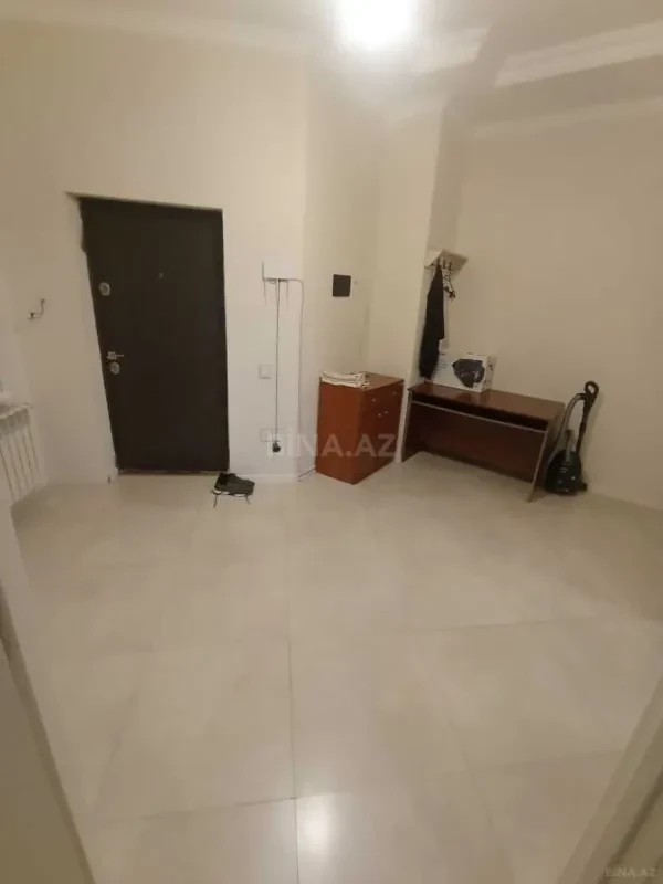 Kirayə verilir 2 otaqlı mənzil 91 m²