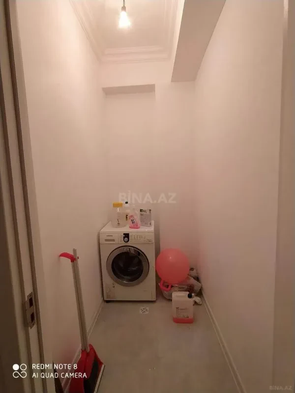 Kirayə verilir 2 otaqlı mənzil 91 m²