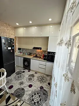 Satılır 3 otaqlı mənzil 90 m²