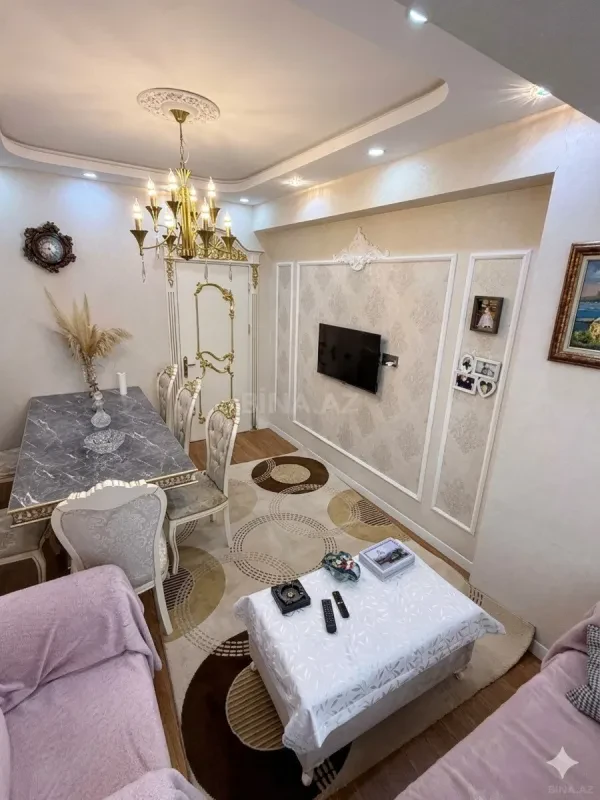 Satılır 3 otaqlı mənzil 90 m²