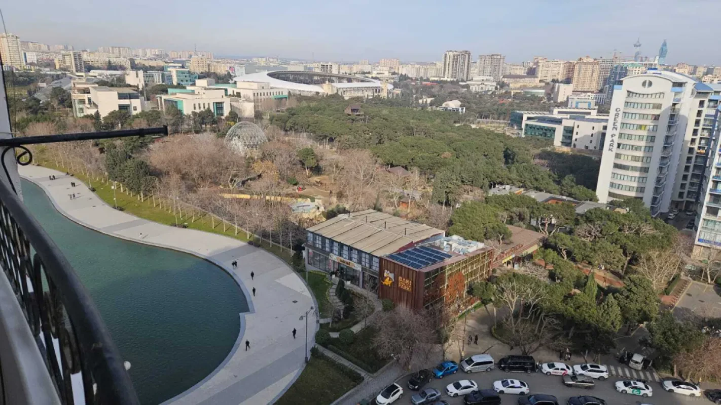 Kirayə verilir 3 otaqlı mənzil 128 m²