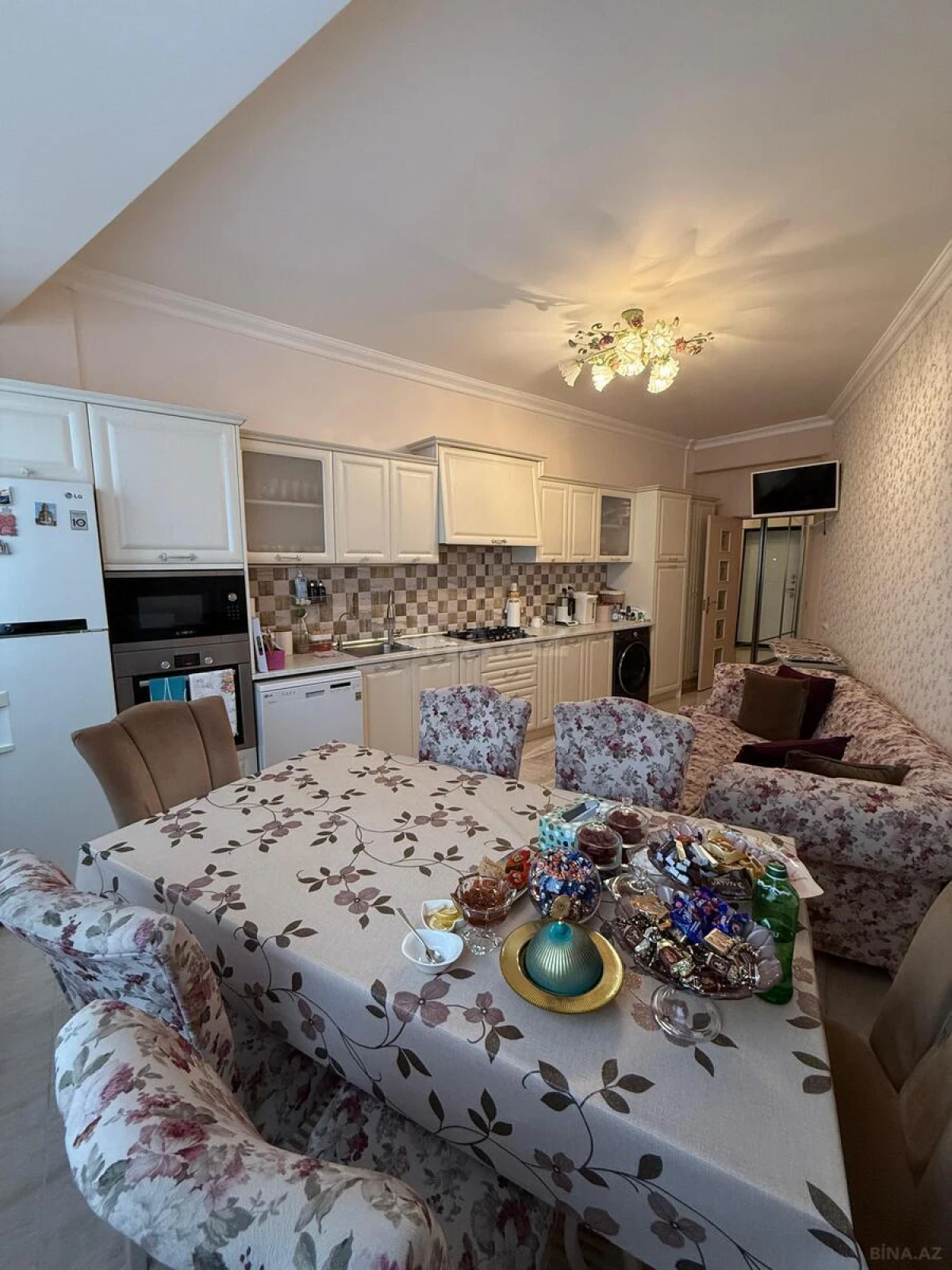 Satılır 3 otaqlı mənzil 88 m²