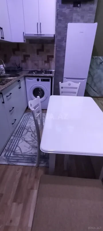 Kirayə verilir 2 otaqlı mənzil 40 m²