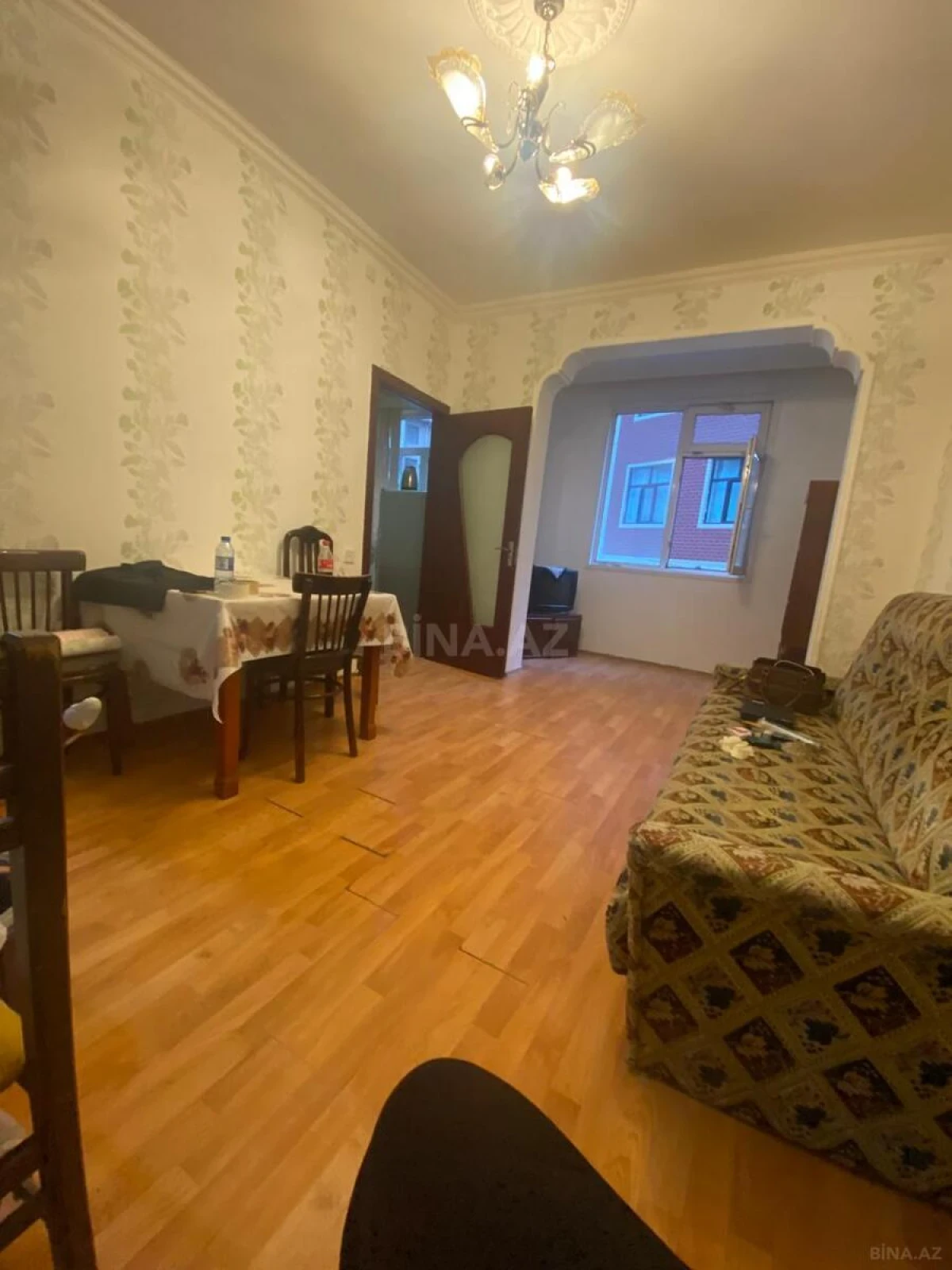 Kirayə verilir 2 otaqlı mənzil 75 m²