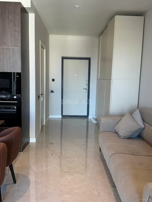 Satılır 1 otaqlı mənzil 57 m²