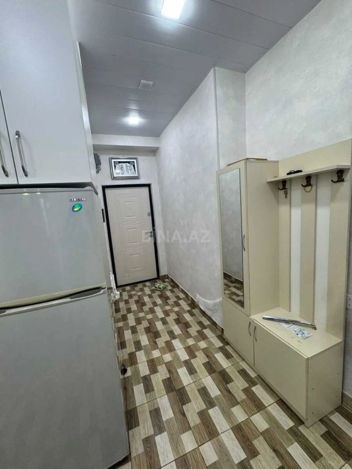 Kirayə verilir 2 otaqlı mənzil 65 m²